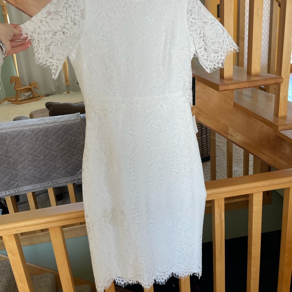 White Lace Lulus midi dress NWT